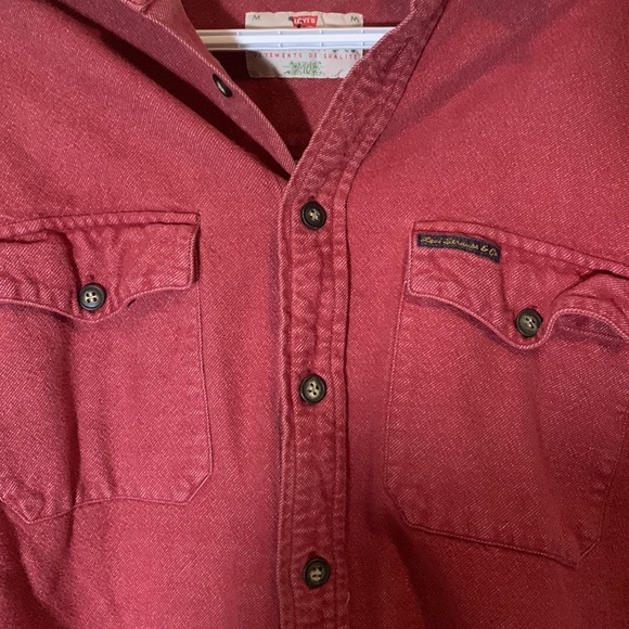 Vintage Levi’s Button Up Shirt - Picture 4 of 5